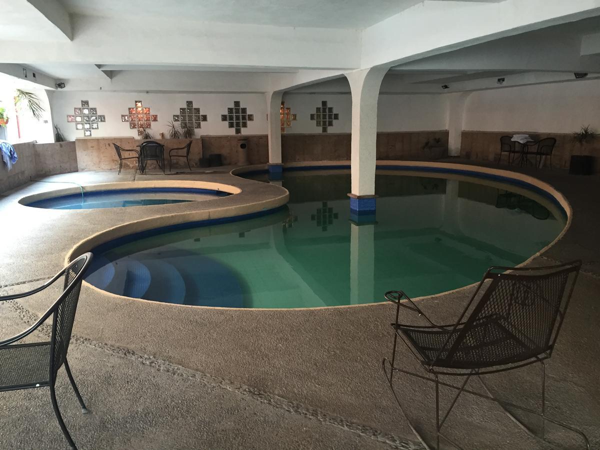 Los Nogales Inn Camargo Dış mekan fotoğraf