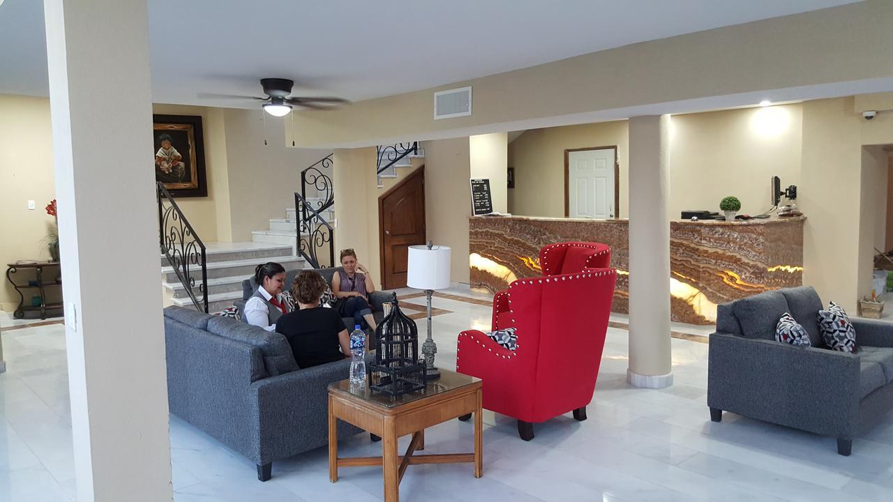 Los Nogales Inn Camargo Dış mekan fotoğraf